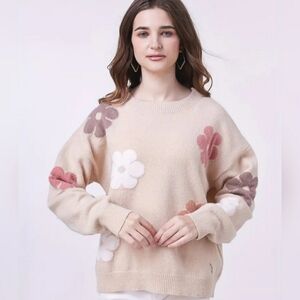 Boutique Patterned Women's Sweater - Cream and Pink